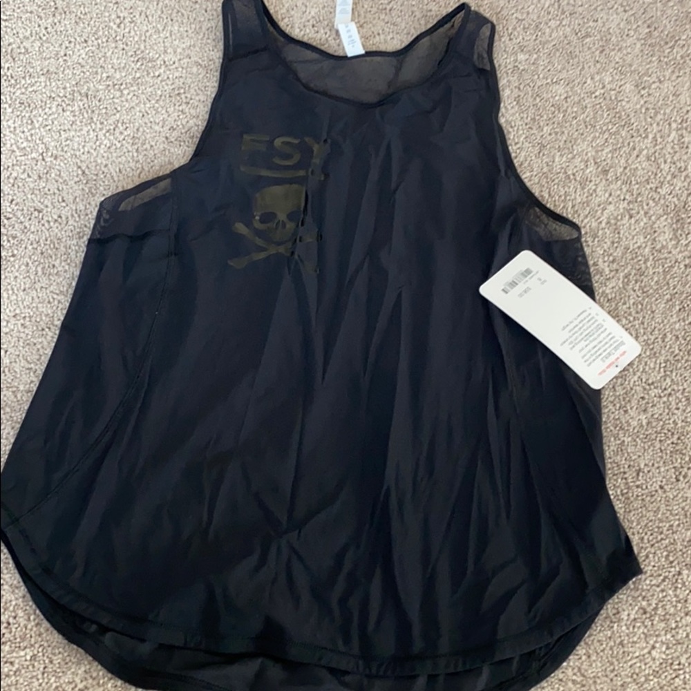 Lululemon sculpt tank 2 with FSY skull